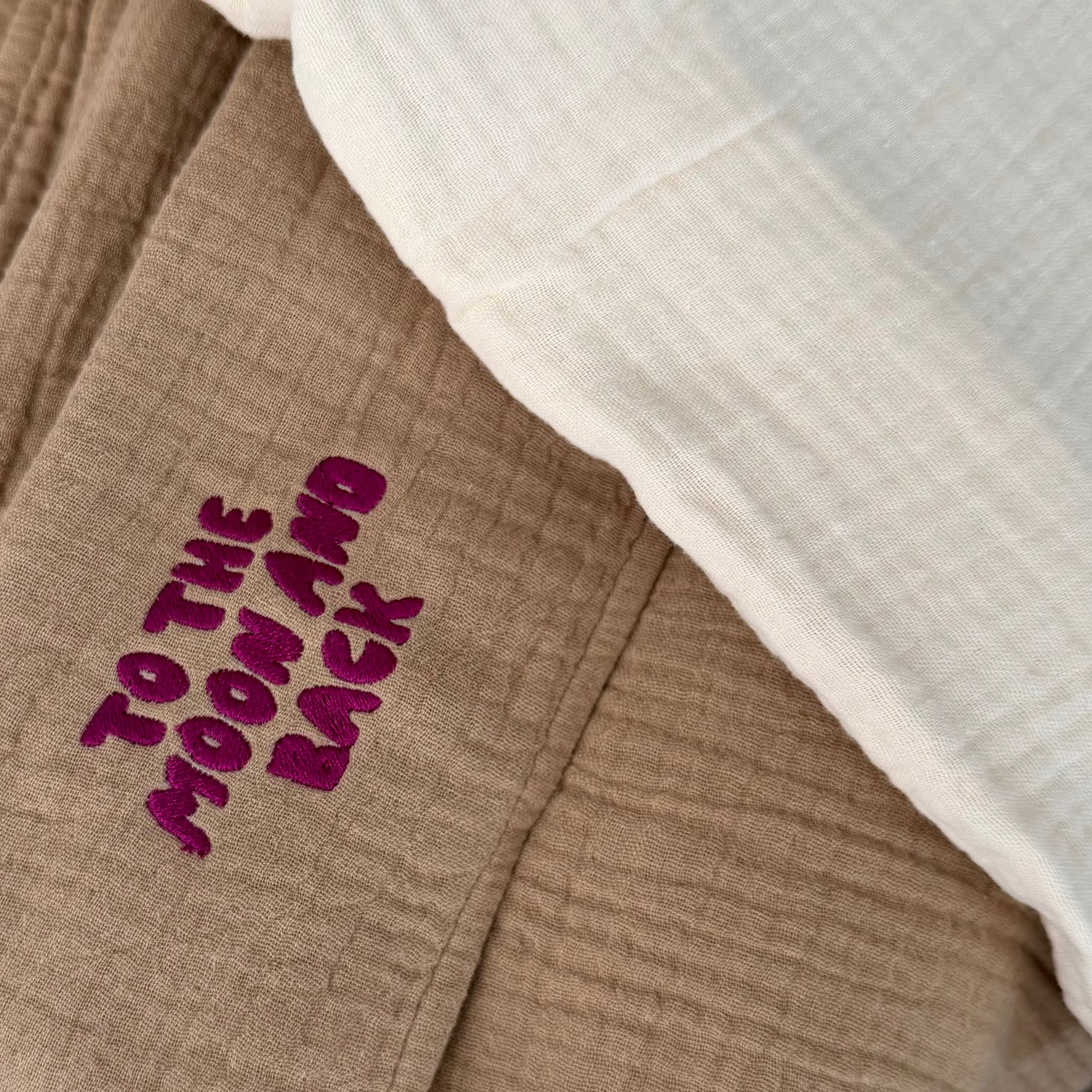 110x140 organic cotton muslin cot blanket in Better Brownie by Atelier Pomme