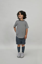 Kids wearing organic cotton ribbed socks knitted from soft cotton
