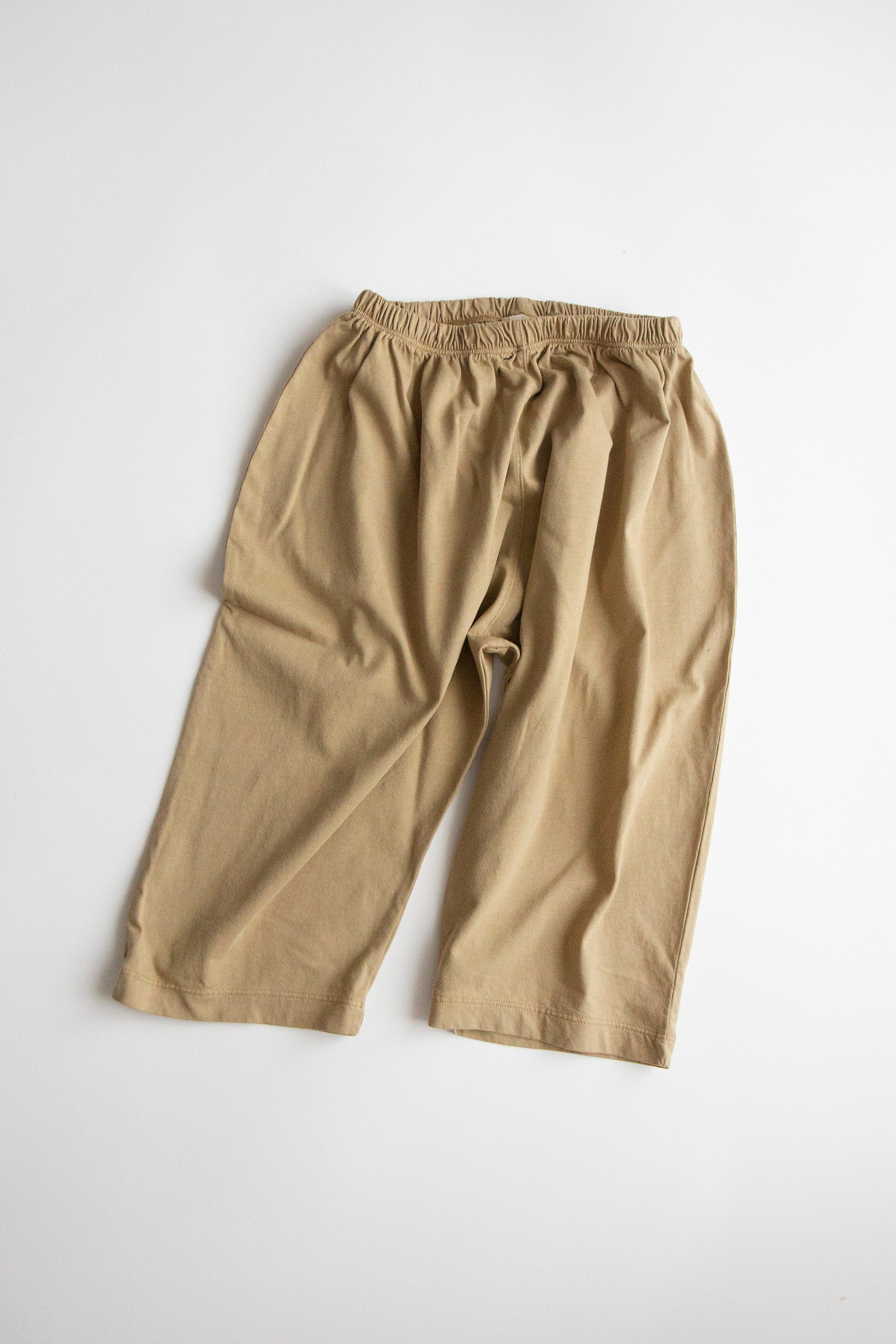 Kohi Wide Pants by Façade in hay, organic cotton kids trousers with a relaxed barrel fit