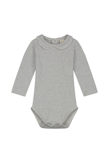 Gray Label organic cotton baby collar onesie in grey cream -front 